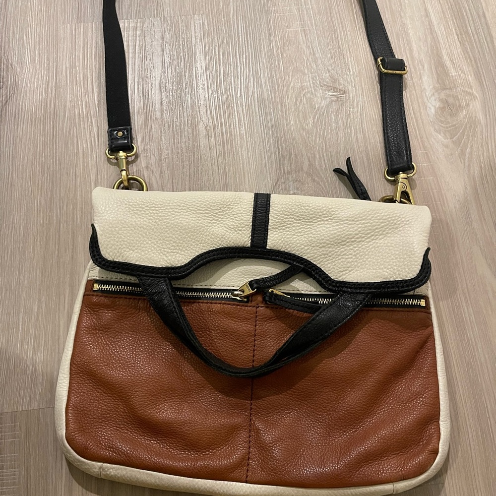 Fossil Erin Foldover Tote Bag Tan and Brown - Picture 2 of 8
